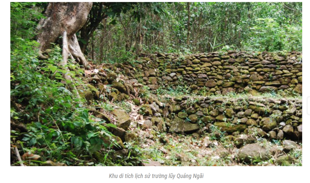 Khu Di tich lich su truong Luy QN